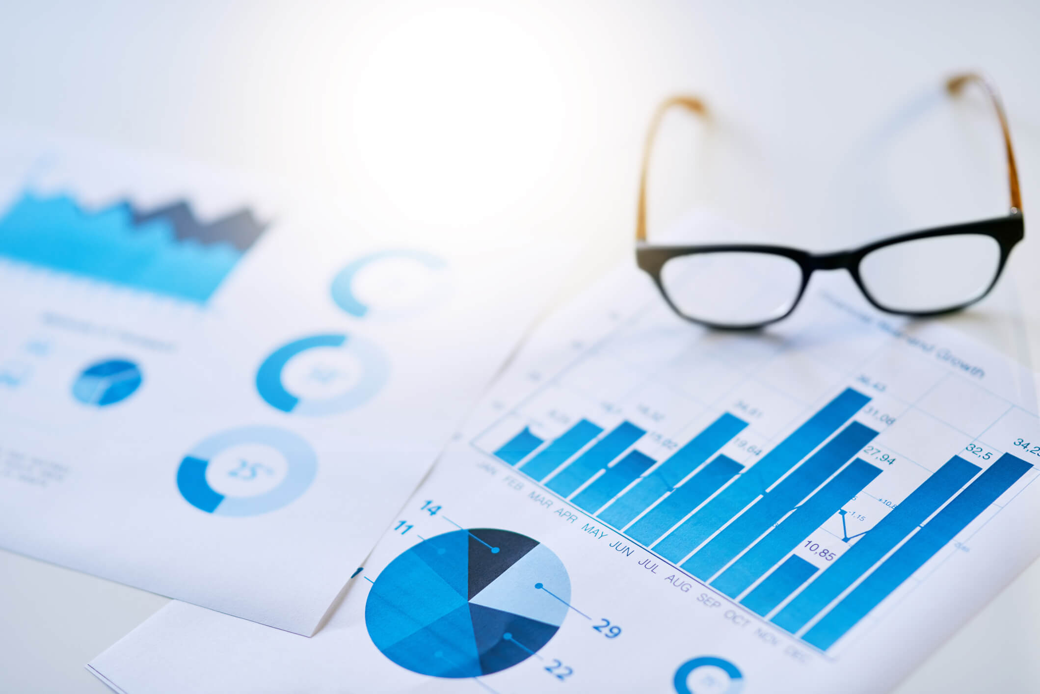 Soluções de BI no marketing e inteligência de mercado de indústrias farmacêuticas